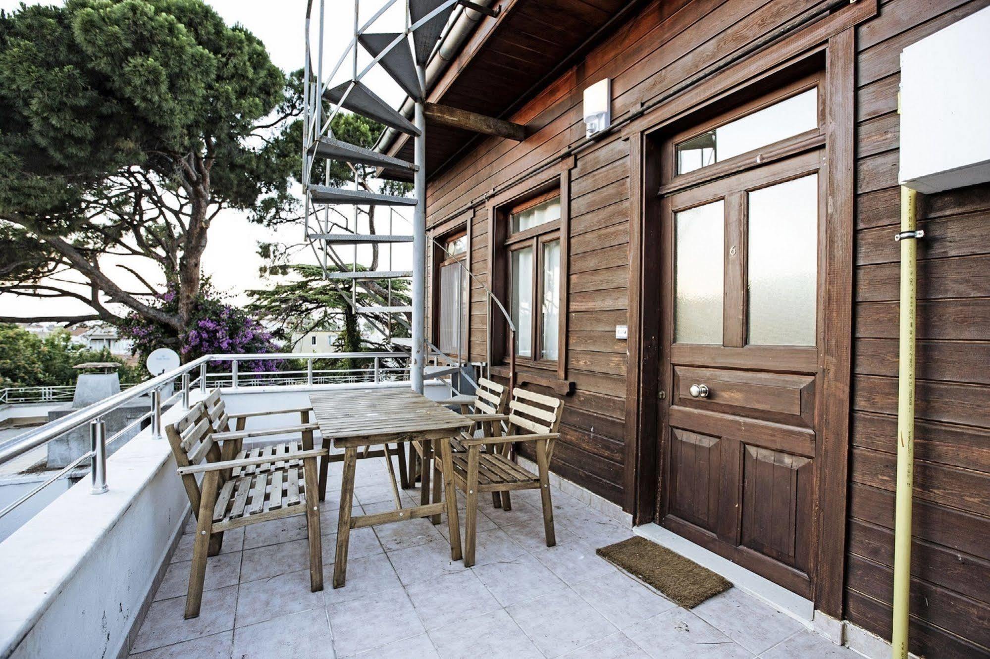 Buyukada Apart Hotel - Sehbal Adalar Exterior foto